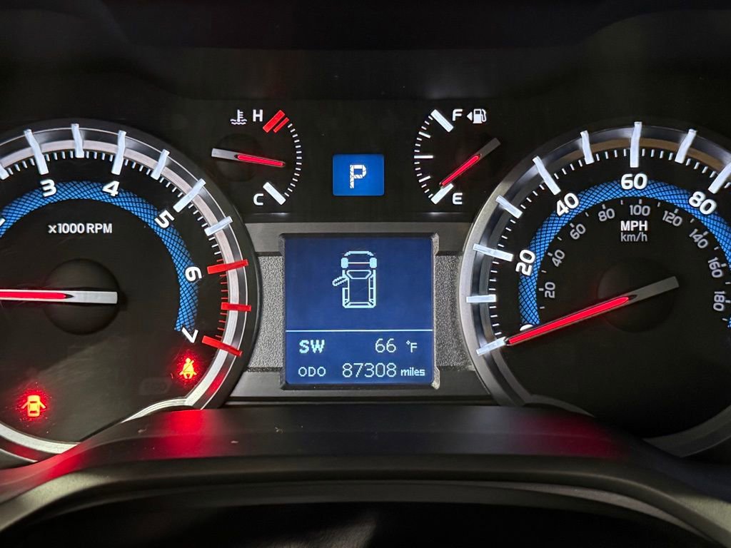 Certified 2018 Toyota 4Runner SR5 Premium image 25