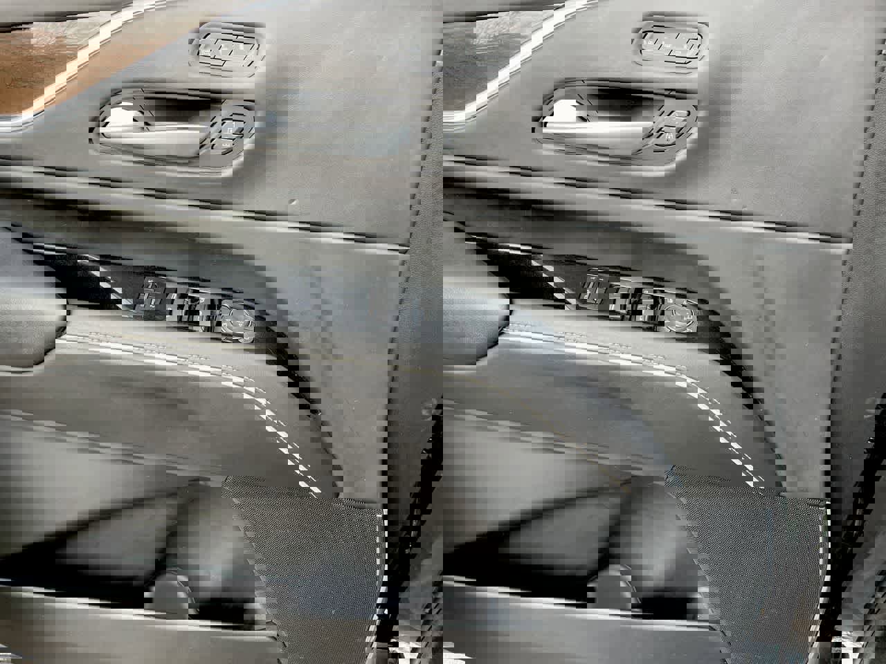 Used 2023 Cadillac Escalade Sport Platinum w/ Heavy-Duty Trailer Package image 40