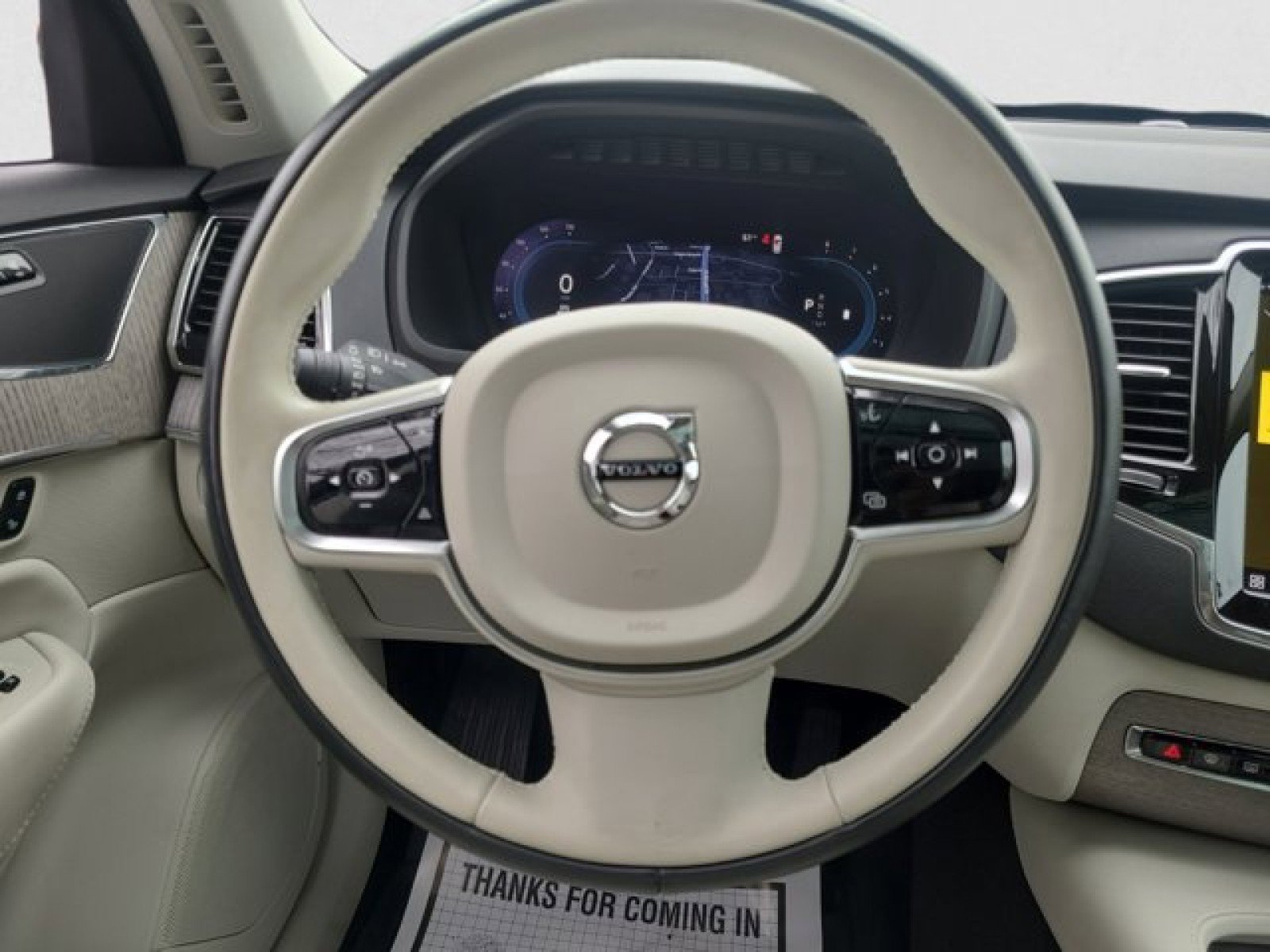Used 2023 Volvo XC90 B6 Plus w/ Protection Package image 16