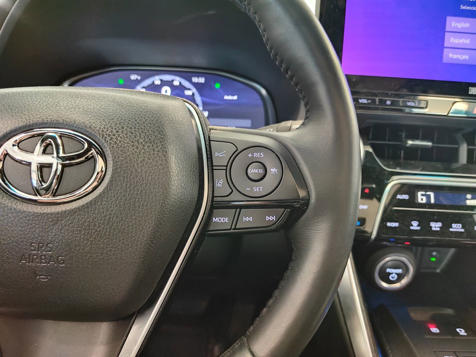 Used 2024 Toyota Venza Limited image 14