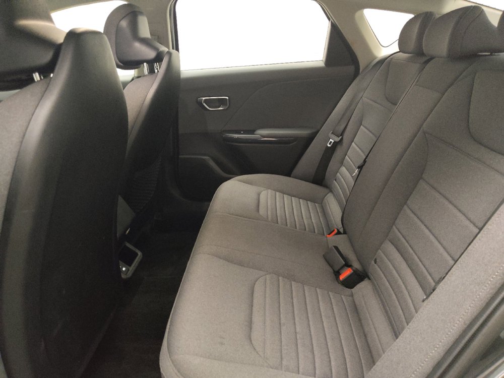 Used 2025 Kia K4 EX FWD image 18