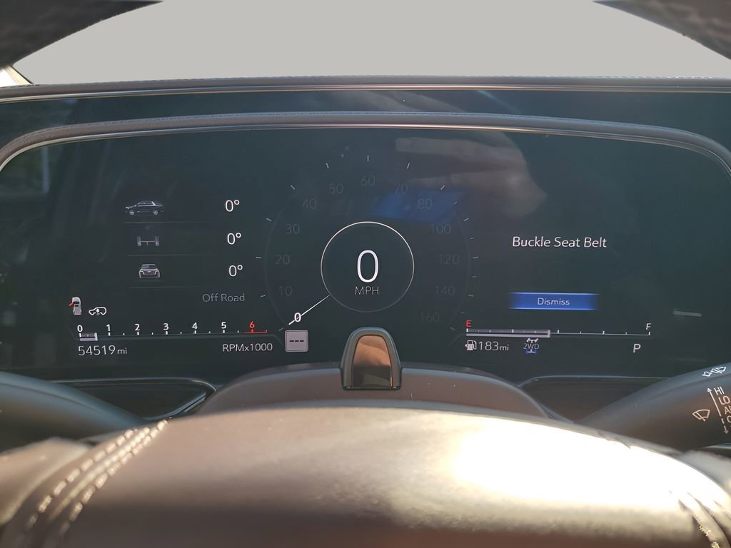 Certified 2023 Cadillac Escalade ESV Premium Luxury Platinum w/ LPO, Radiant Package image 39