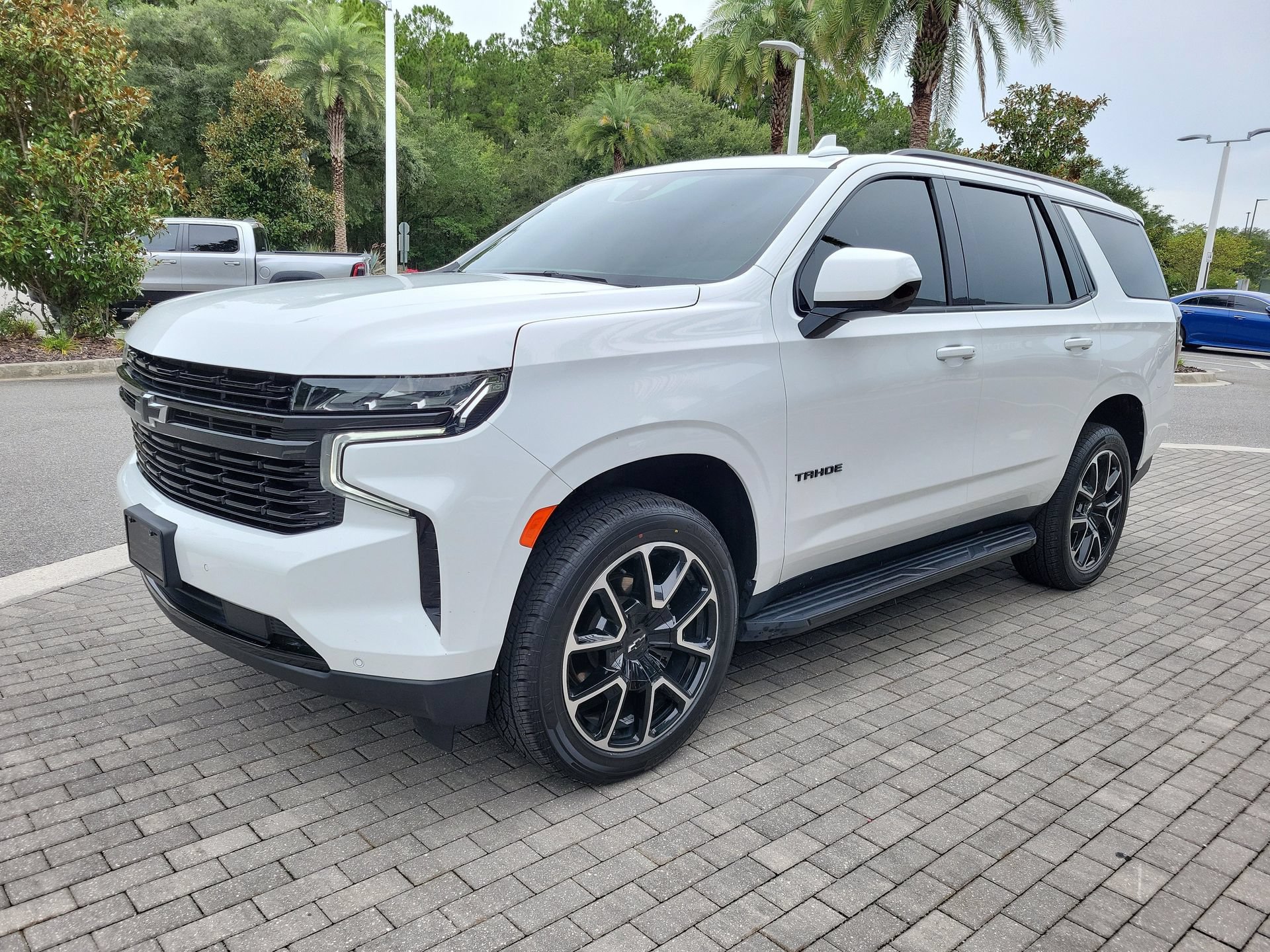 Used 2023 Chevrolet Tahoe RST AWD/4WD image 6