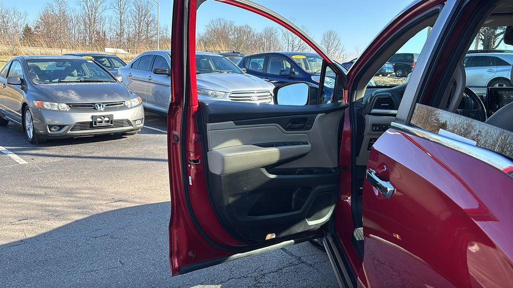 Used 2021 Honda Odyssey EX-L image 11