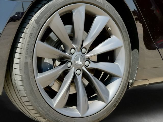 Used 2016 Tesla Model S 60 RWD image 15