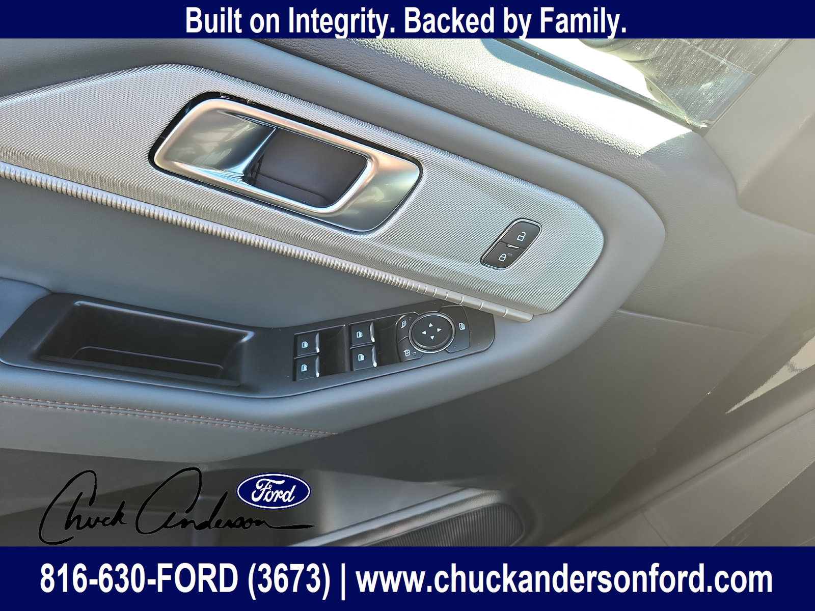 New 2026 Ford Explorer Active AWD/4WD image 21