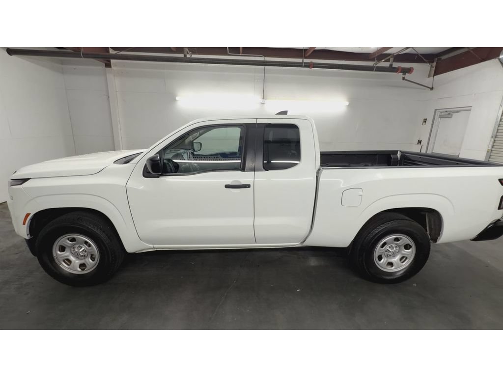Used 2022 Nissan Frontier S RWD image 5