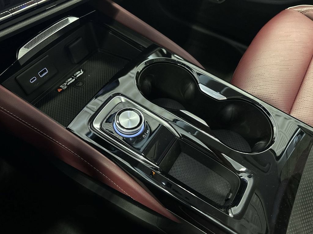 New 2025 Buick Envision Sport Touring AWD/4WD image 22