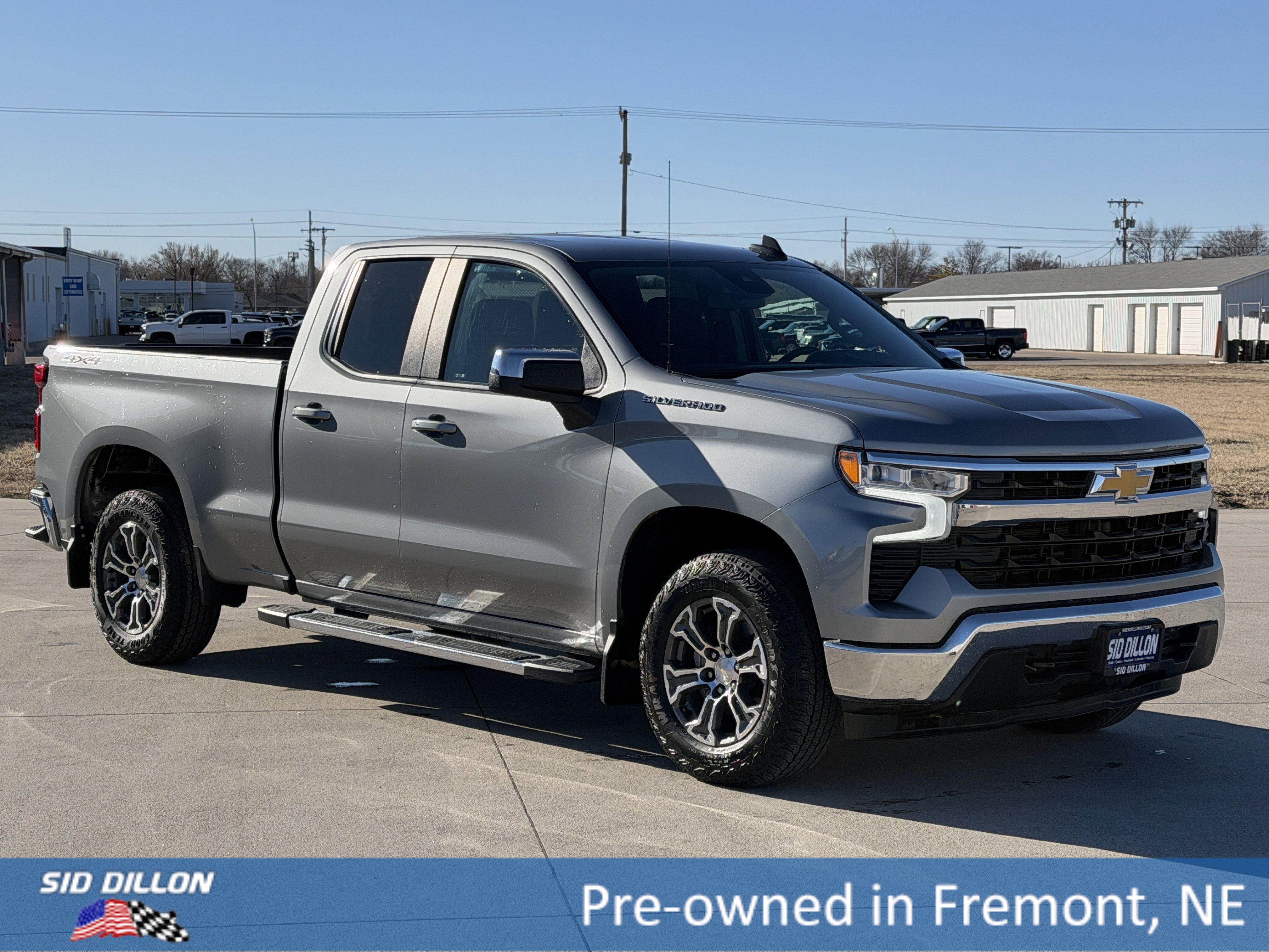 Certified 2023 Chevrolet Silverado 1500 LT image 2