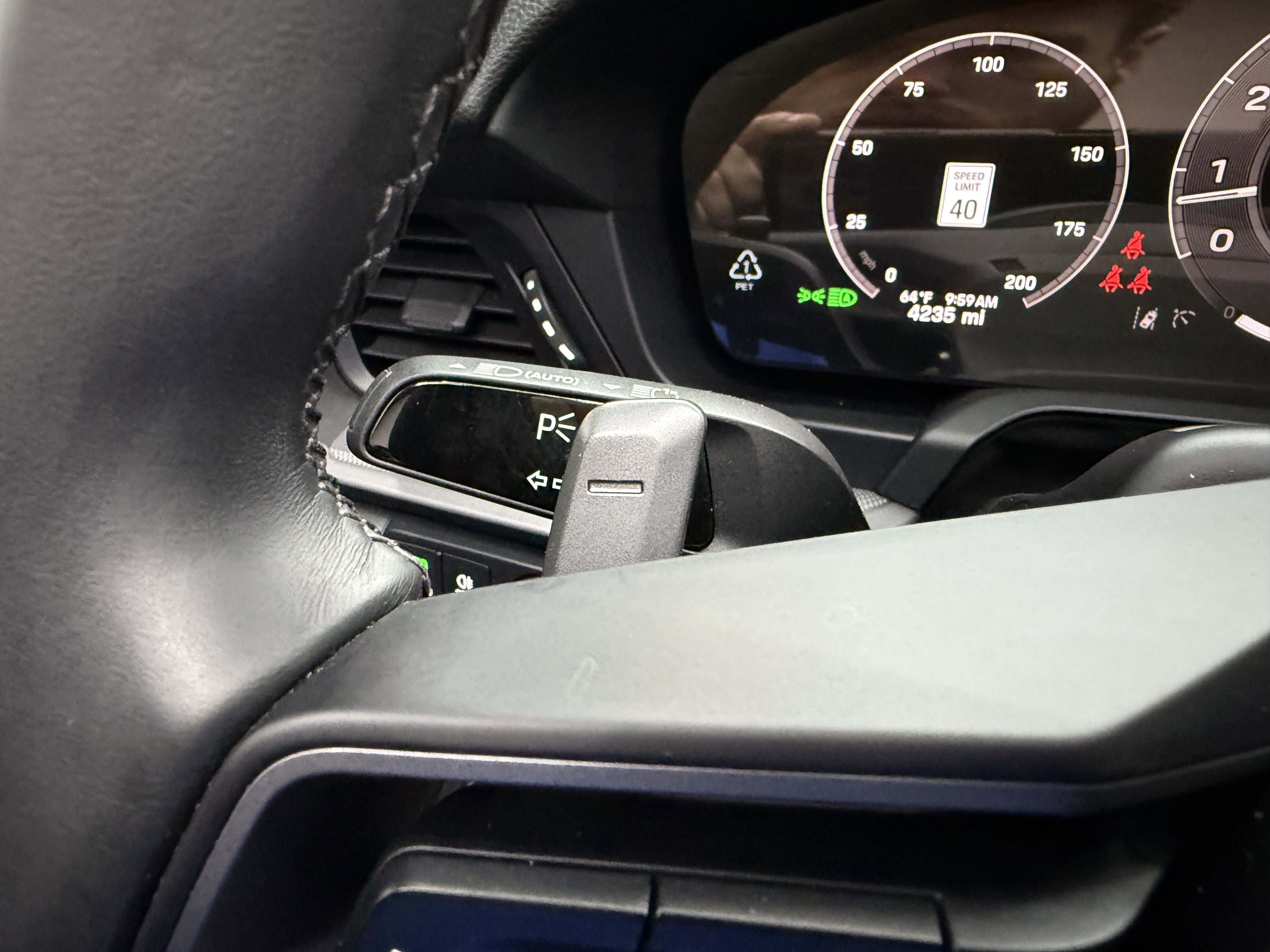 Used 2025 Porsche 911 Carrera image 19