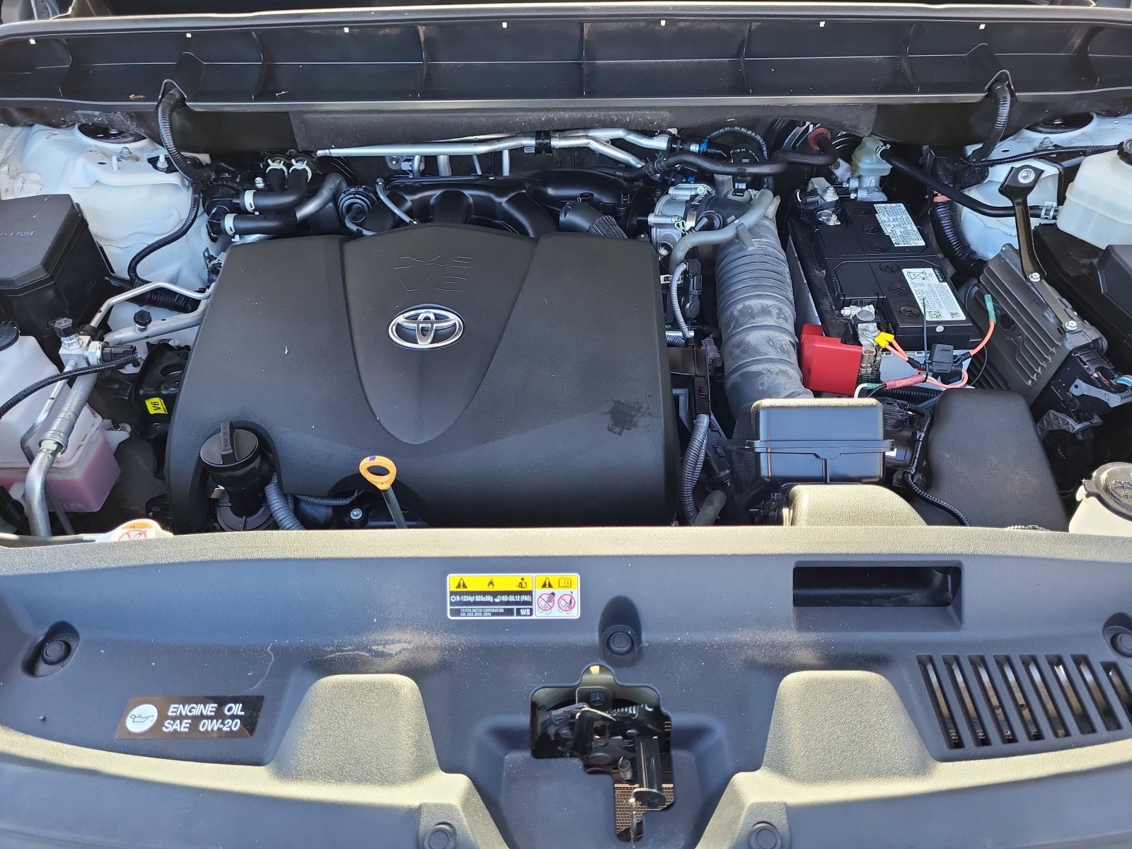 Used 2022 Toyota Highlander XLE image 31
