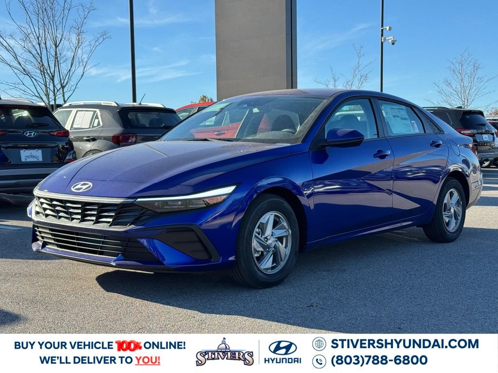 Certified 2026 Hyundai Elantra SE FWD image 8