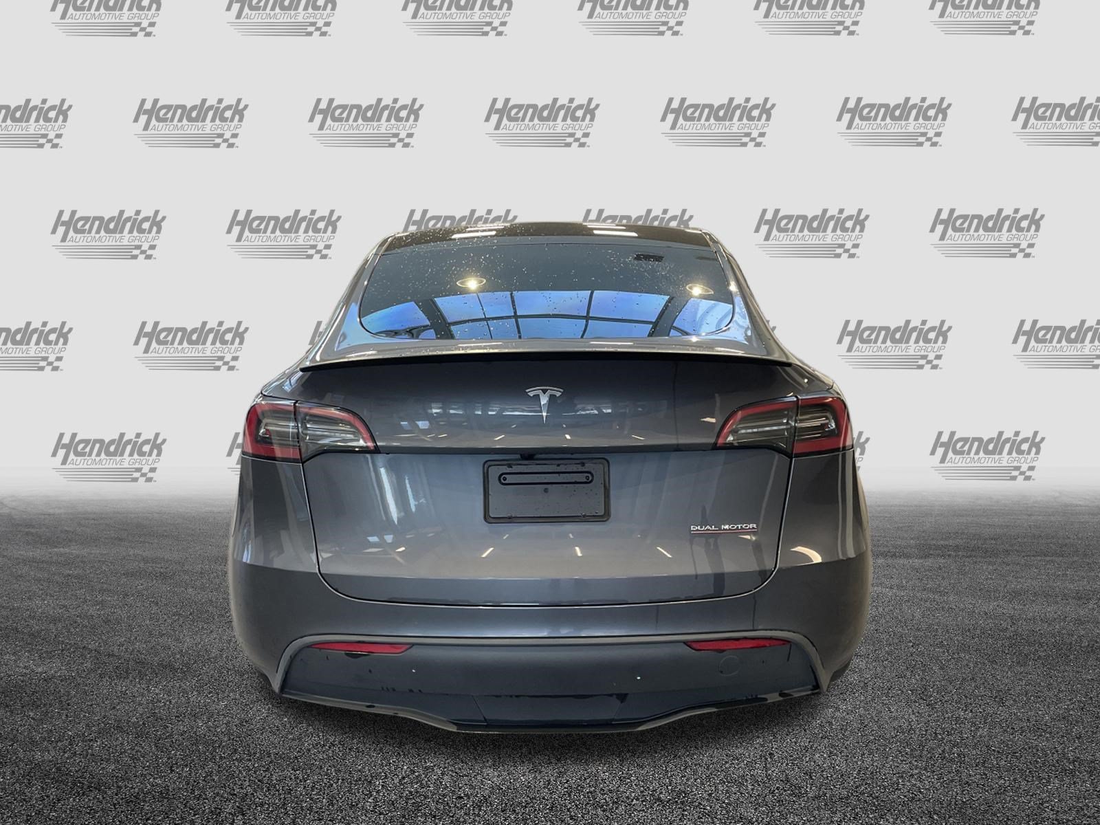 Used 2023 Tesla Model Y Performance AWD/4WD image 9