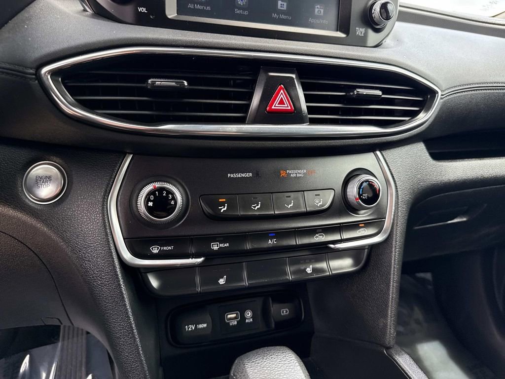 Used 2020 Hyundai Santa Fe SEL image 25