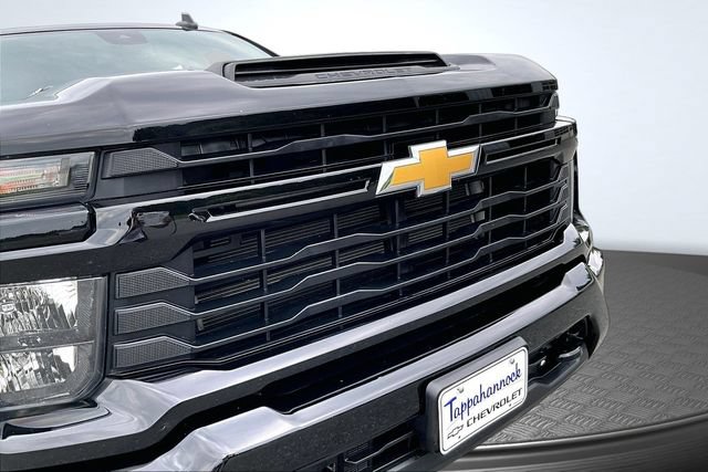 Used 2024 Chevrolet Silverado 2500 Custom w/ Custom Value Package AWD/4WD image 30