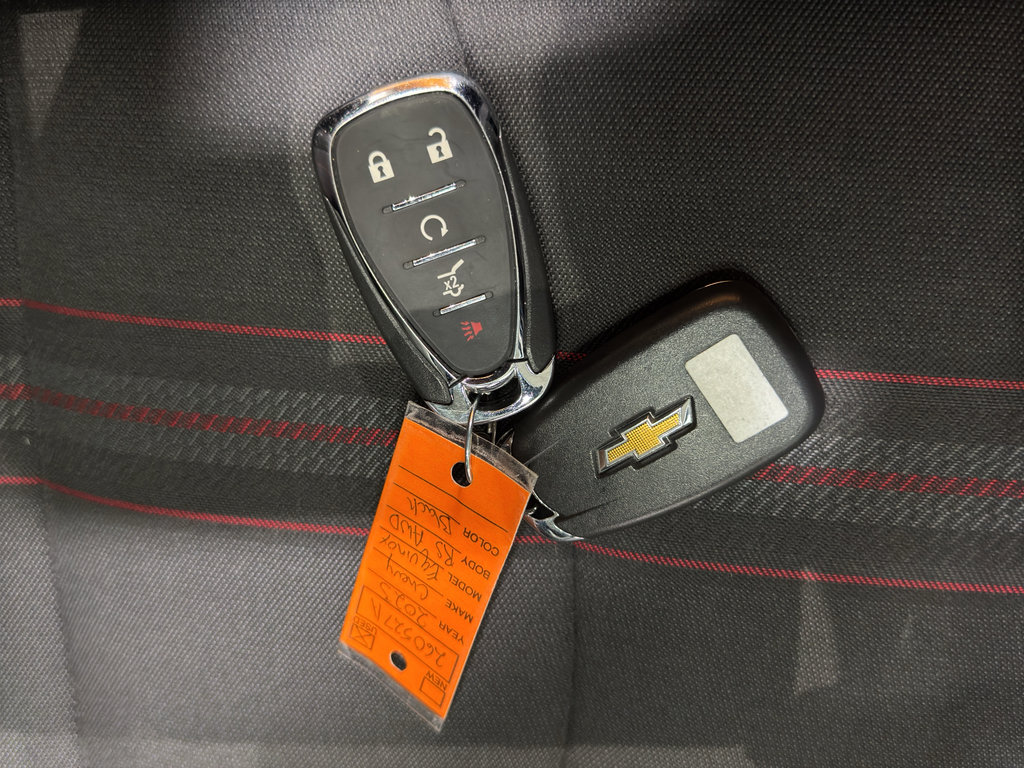 Used 2023 Chevrolet Equinox RS image 38