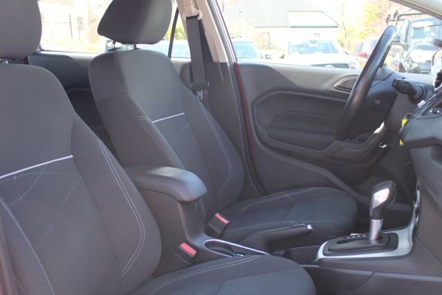 Used 2014 Ford Fiesta SE image 34