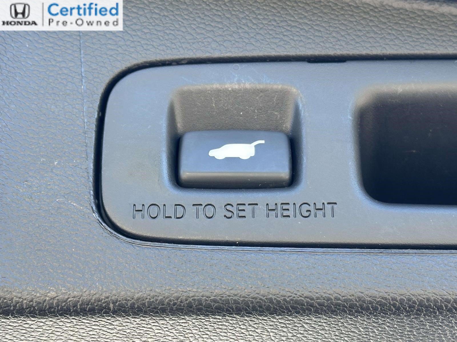 Certified 2022 Honda CR-V Touring image 9