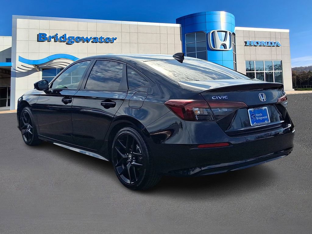 Used 2025 Honda Civic Sport image 4