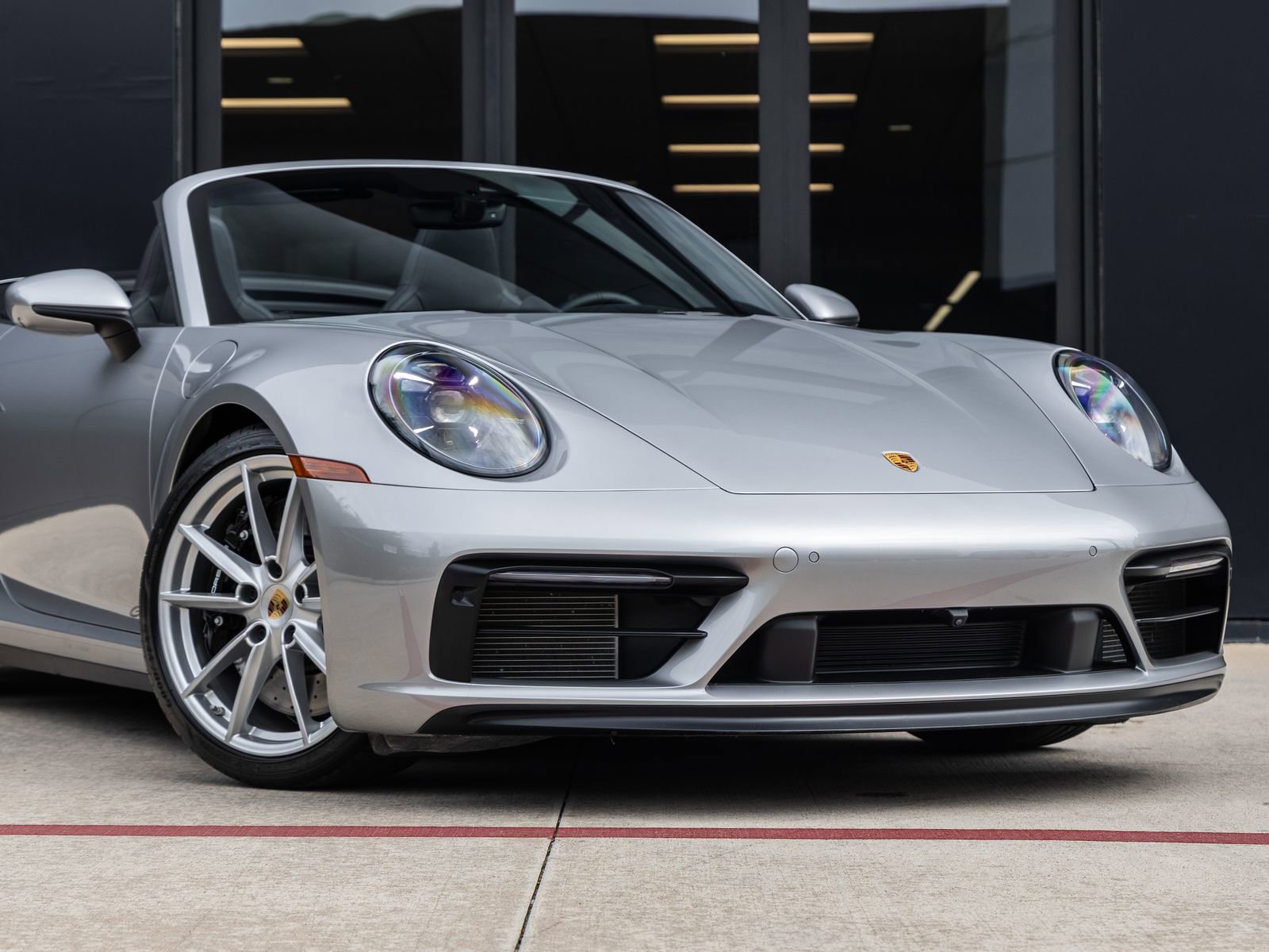 Certified 2024 Porsche 911 Carrera GTS image 9