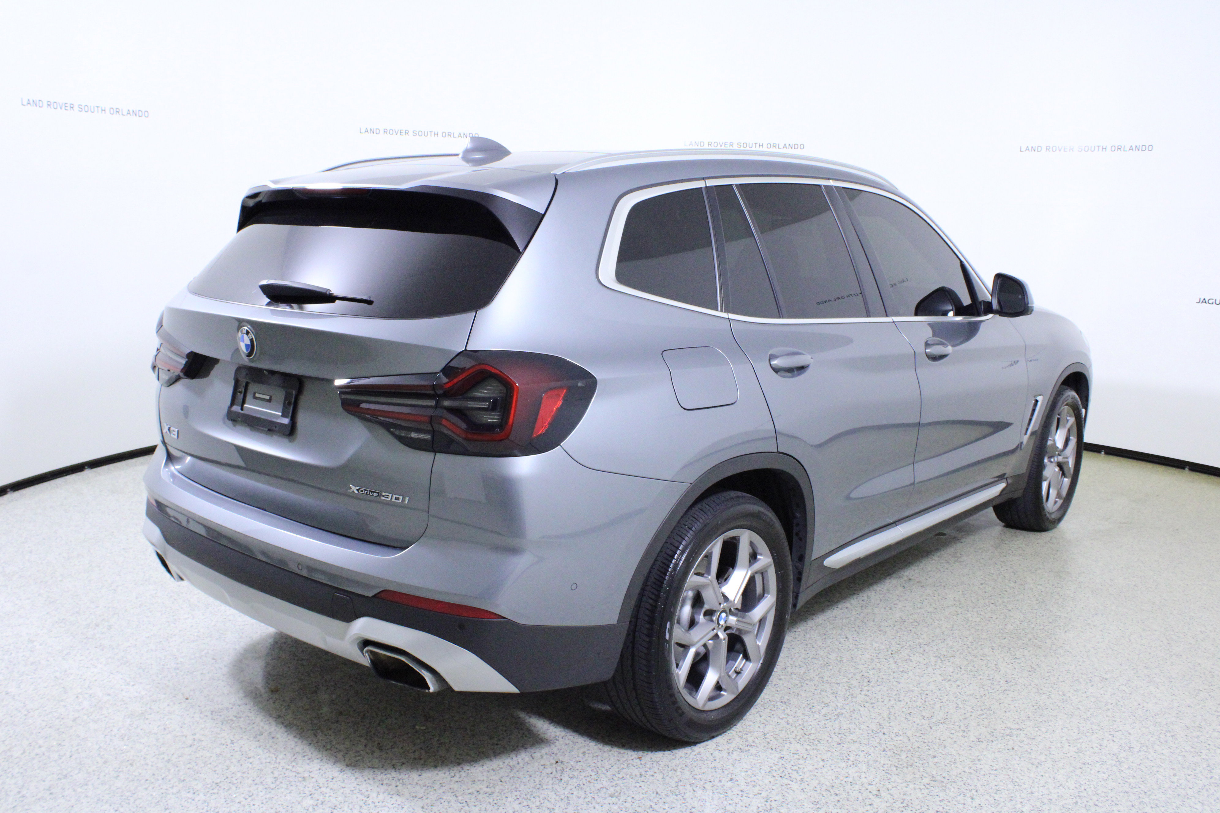 Used 2023 BMW X3 xDrive30i image 7