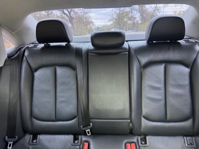 Used 2015 Audi A3 1.8T Premium image 40