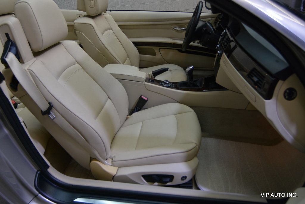 Used 2011 BMW 328i Convertible RWD image 23
