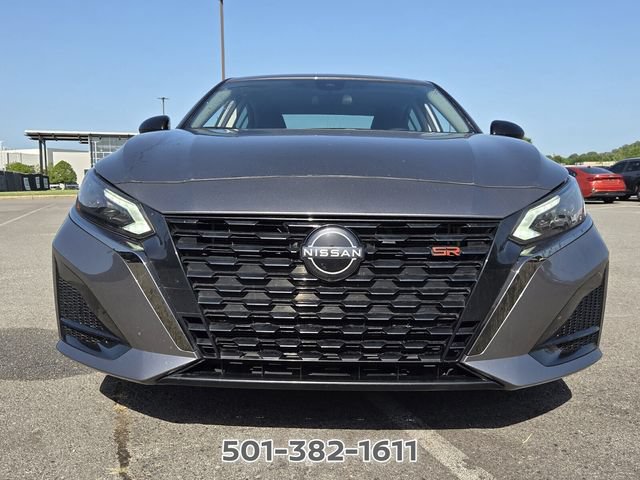 Used 2024 Nissan Altima 2.5 SR FWD image 8