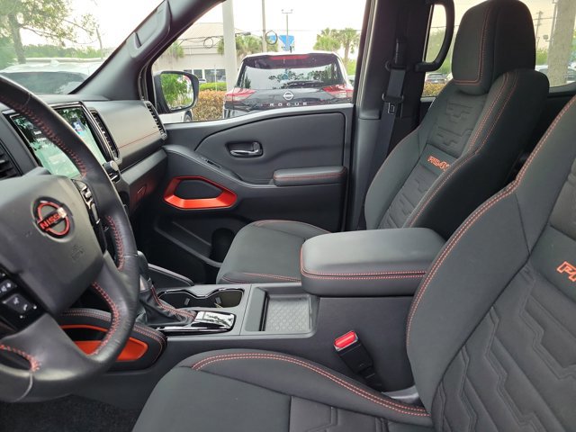 Used 2024 Nissan Frontier PRO-4X w/ Off-Road Protection Package AWD/4WD image 17