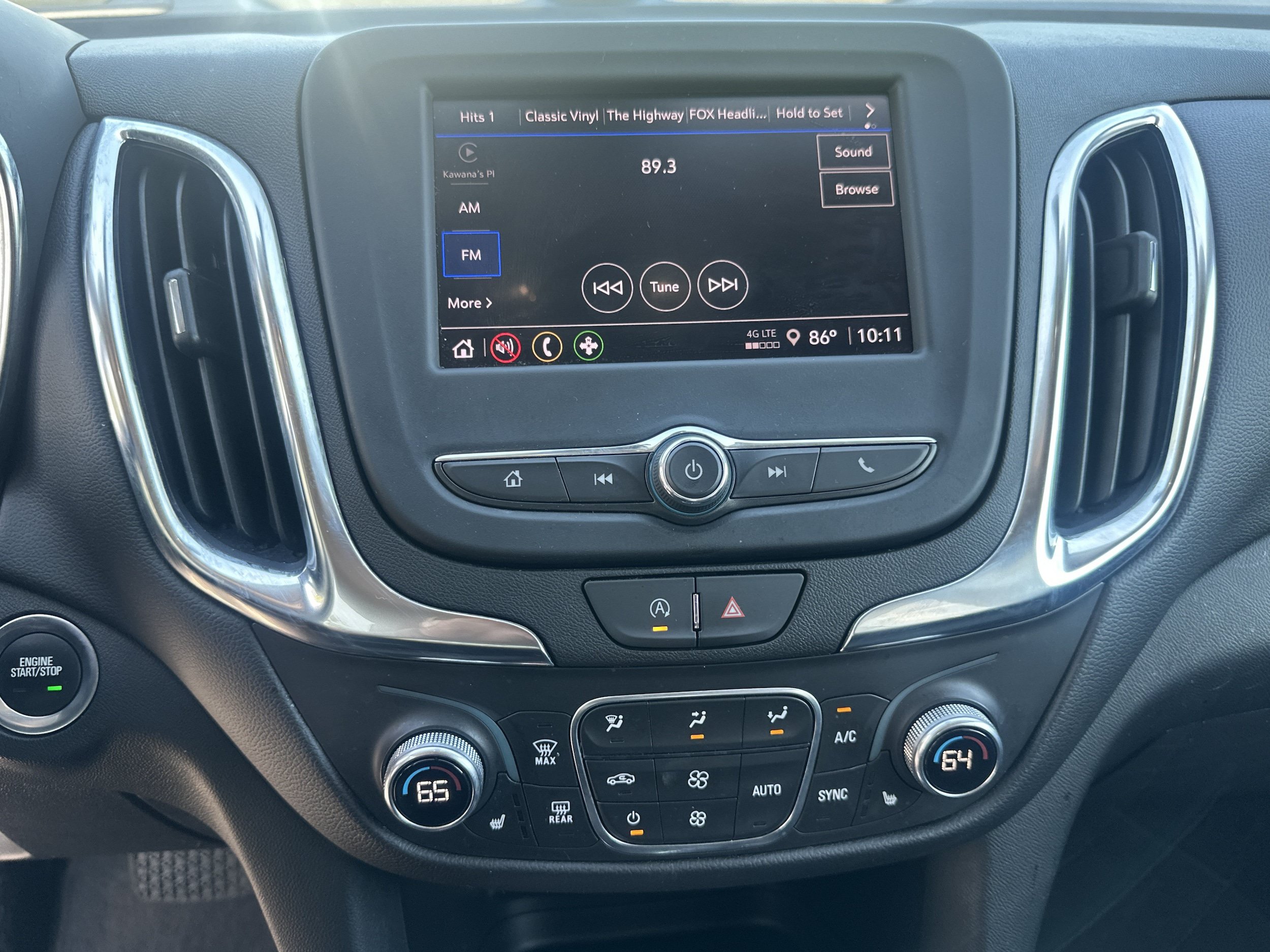 Used 2024 Chevrolet Equinox LT AWD/4WD image 28