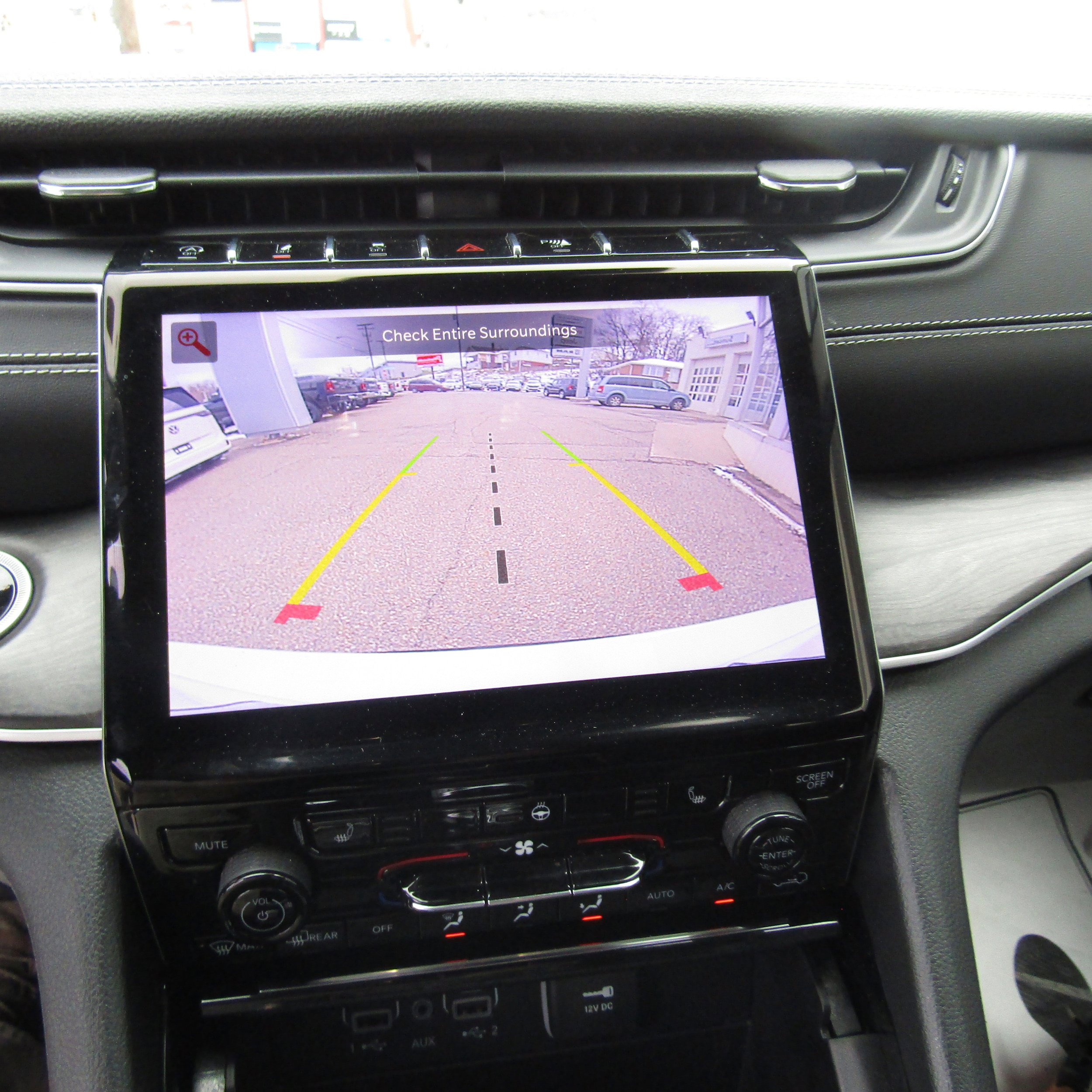 Used 2023 Jeep Grand Cherokee L Limited image 24
