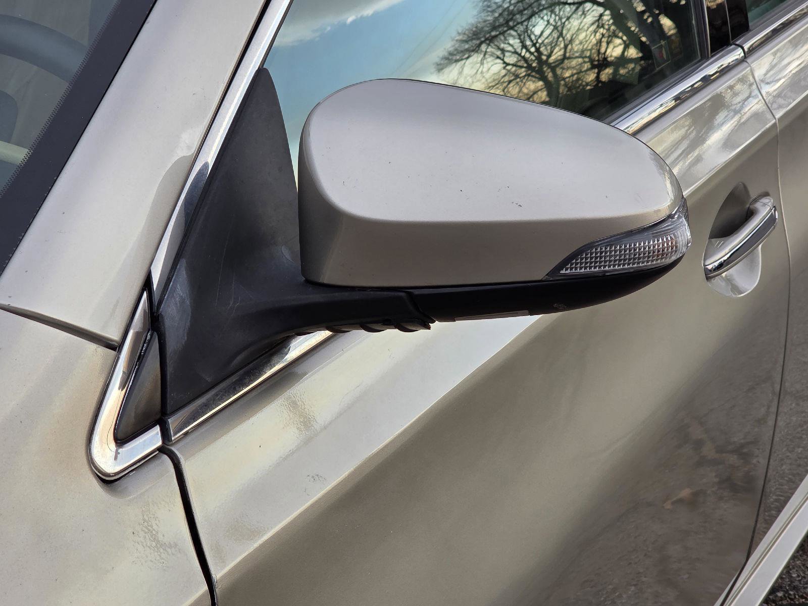 Used 2018 Toyota Avalon Limited FWD image 42