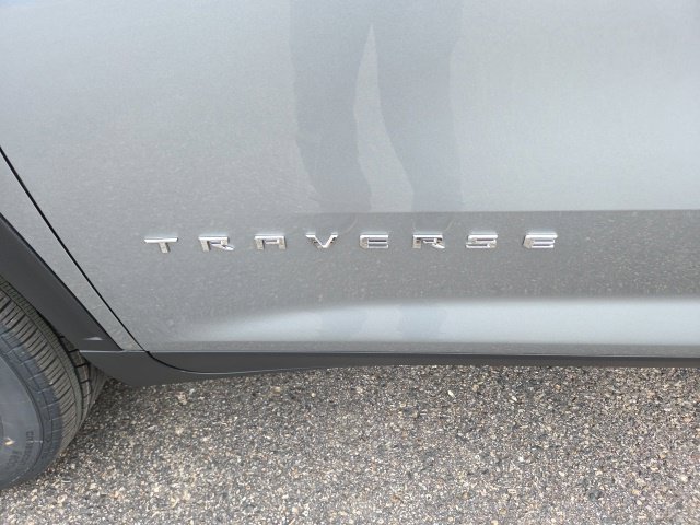 New 2027 Chevrolet Traverse LT w/ LPO, Floor Liner Package AWD/4WD image 19