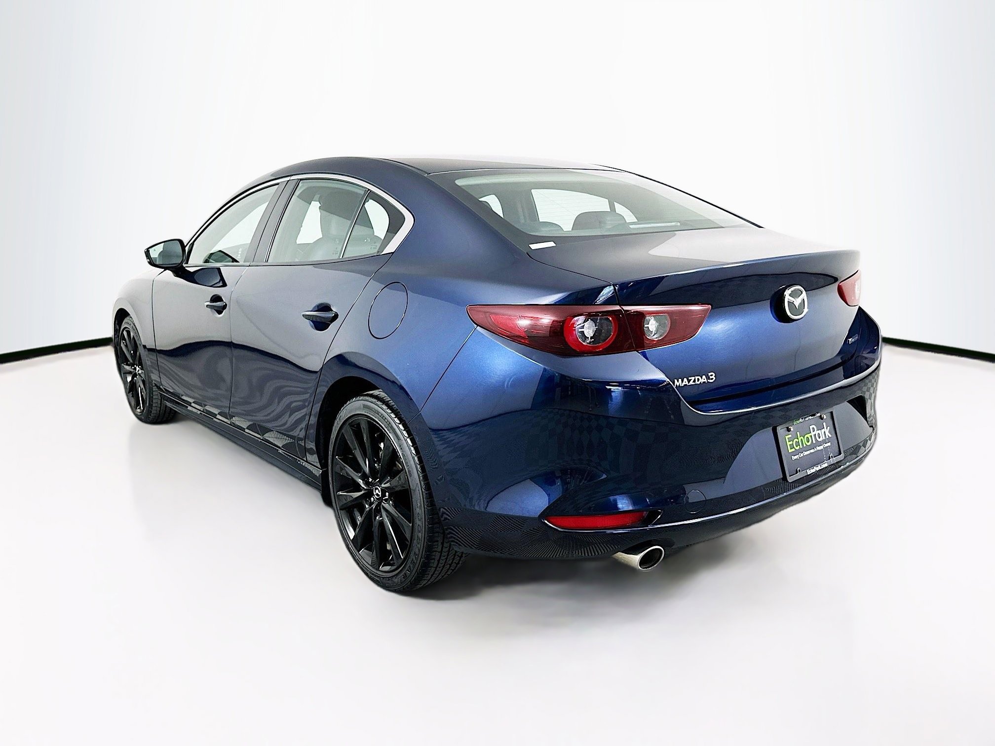 Used 2024 MAZDA MAZDA3 s FWD image 5