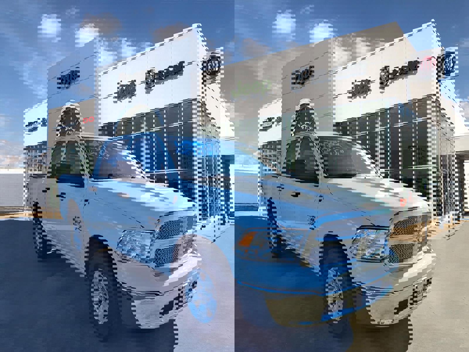 Used 2023 RAM 1500 Classic SLT w/ Trailer & Traction Group