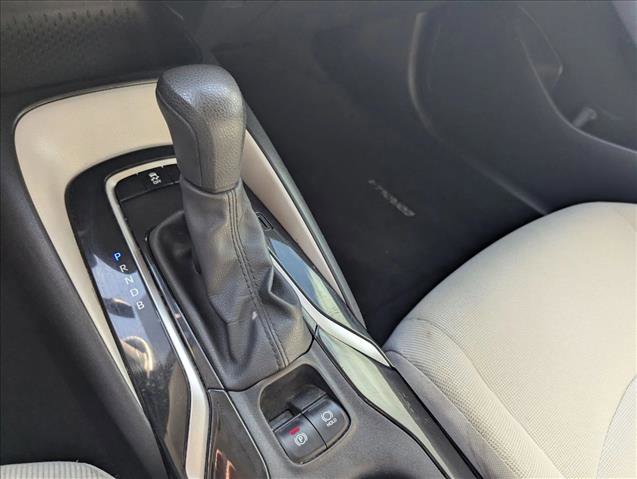 Used 2020 Toyota Corolla LE image 15