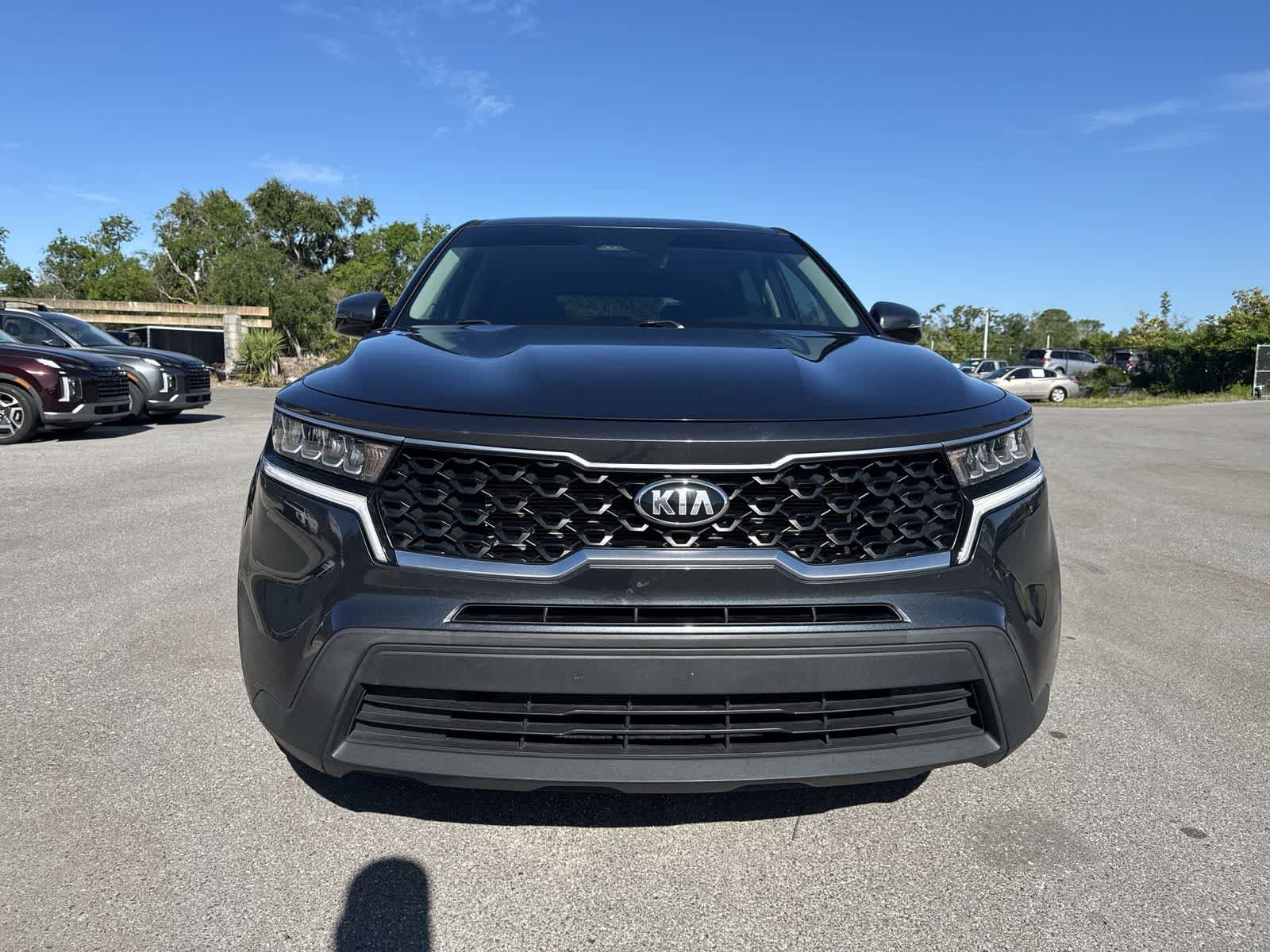 Used 2021 Kia Sorento LX FWD image 11