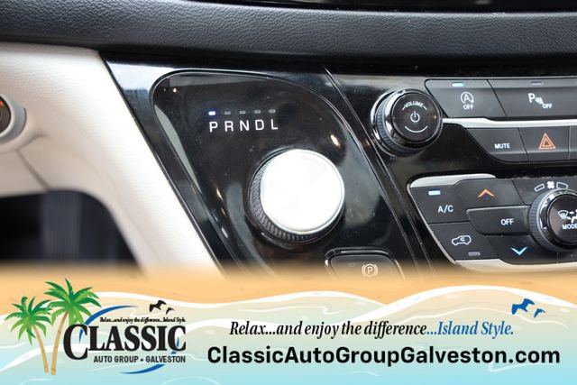 Used 2019 Chrysler Pacifica Touring-L Plus FWD image 26