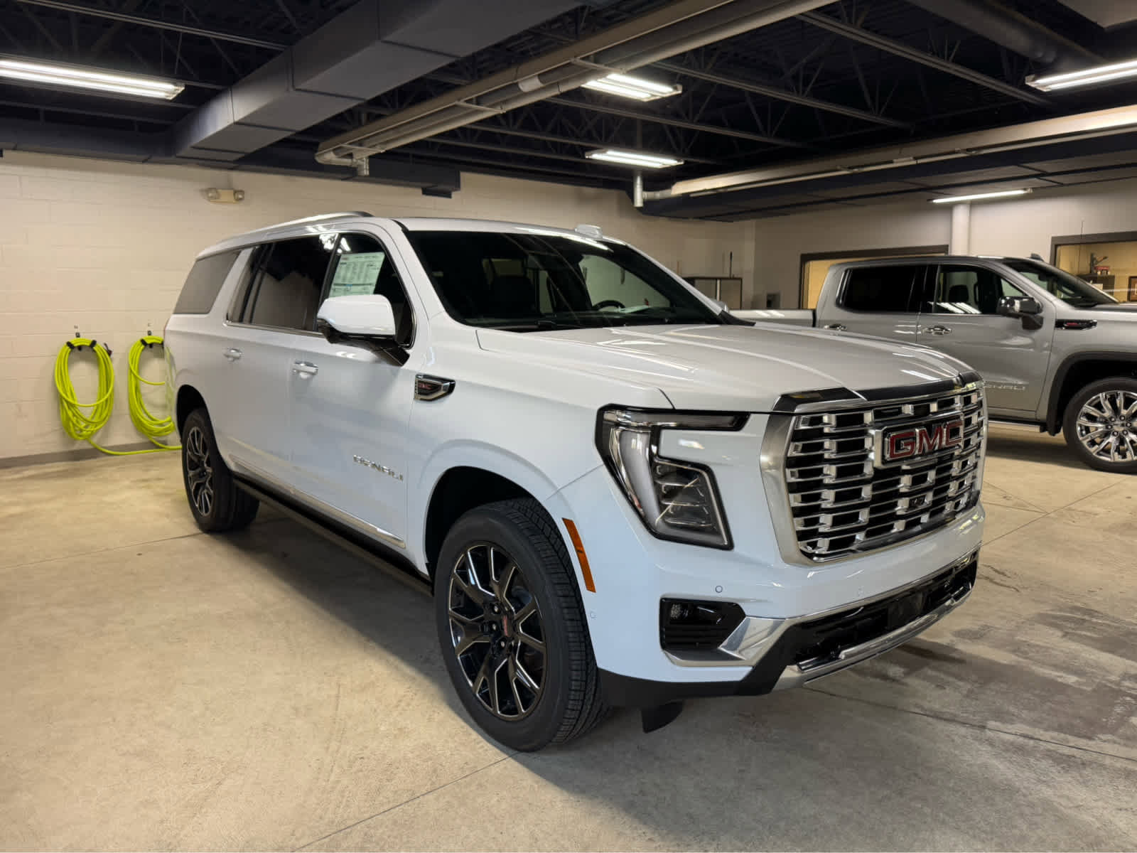 New 2026 GMC Yukon XL Denali w/ Sun & Power Step Package image 3