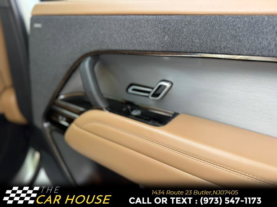 Used 2023 Land Rover Range Rover Sport SE image 28