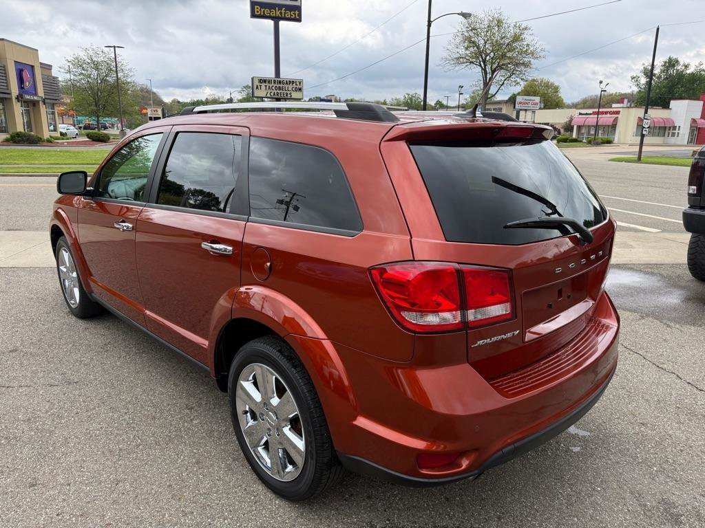 Used 2014 Dodge Journey Limited w/ Flexible Seating Group FWD image 5