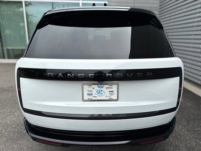 Used 2025 Land Rover Range Rover Long Wheelbase Autobiography AWD/4WD image 4