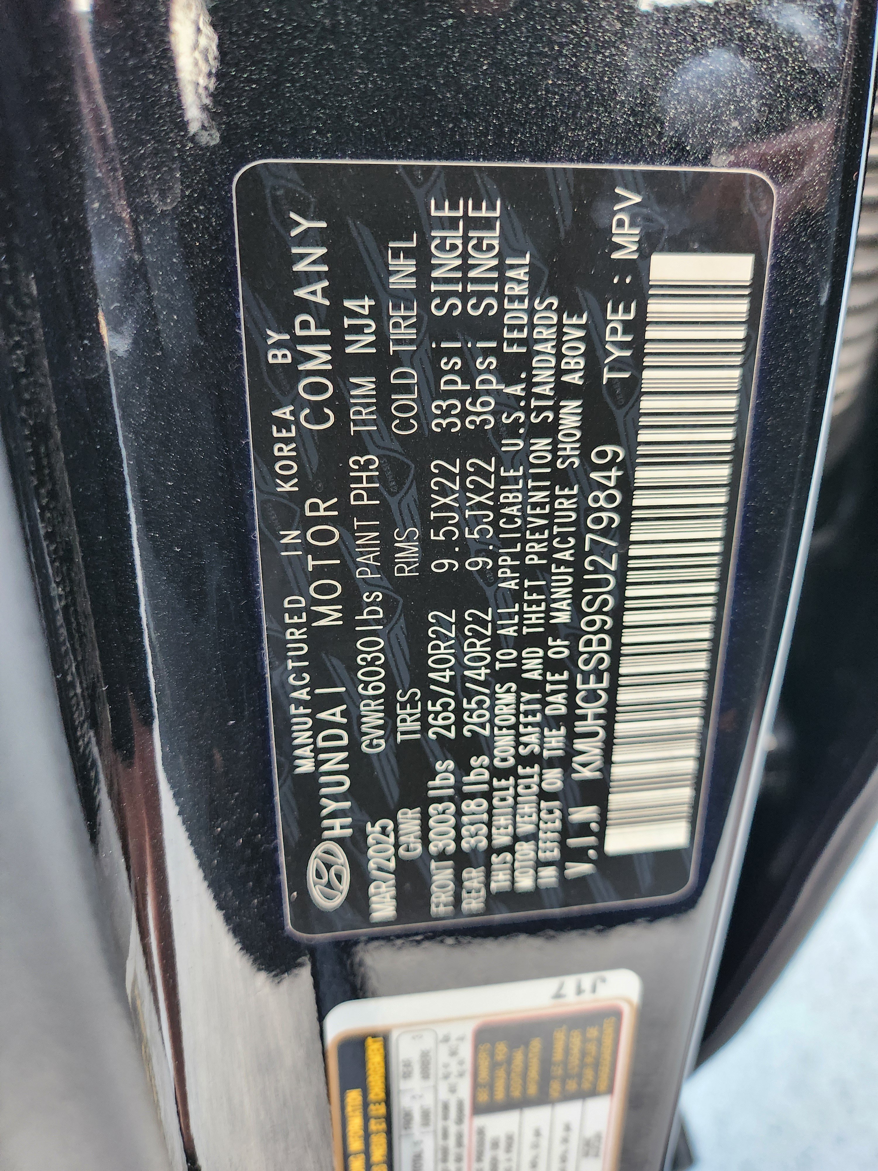 Used 2025 Genesis GV80 2.5T Prestige AWD/4WD image 32