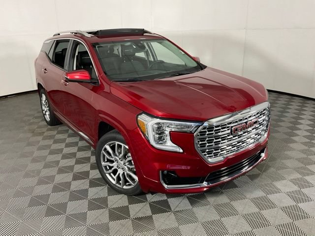 Used 2023 GMC Terrain Denali AWD/4WD image 40