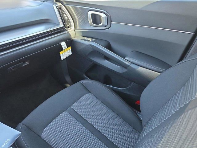 New 2026 Kia Sorento LX FWD image 19