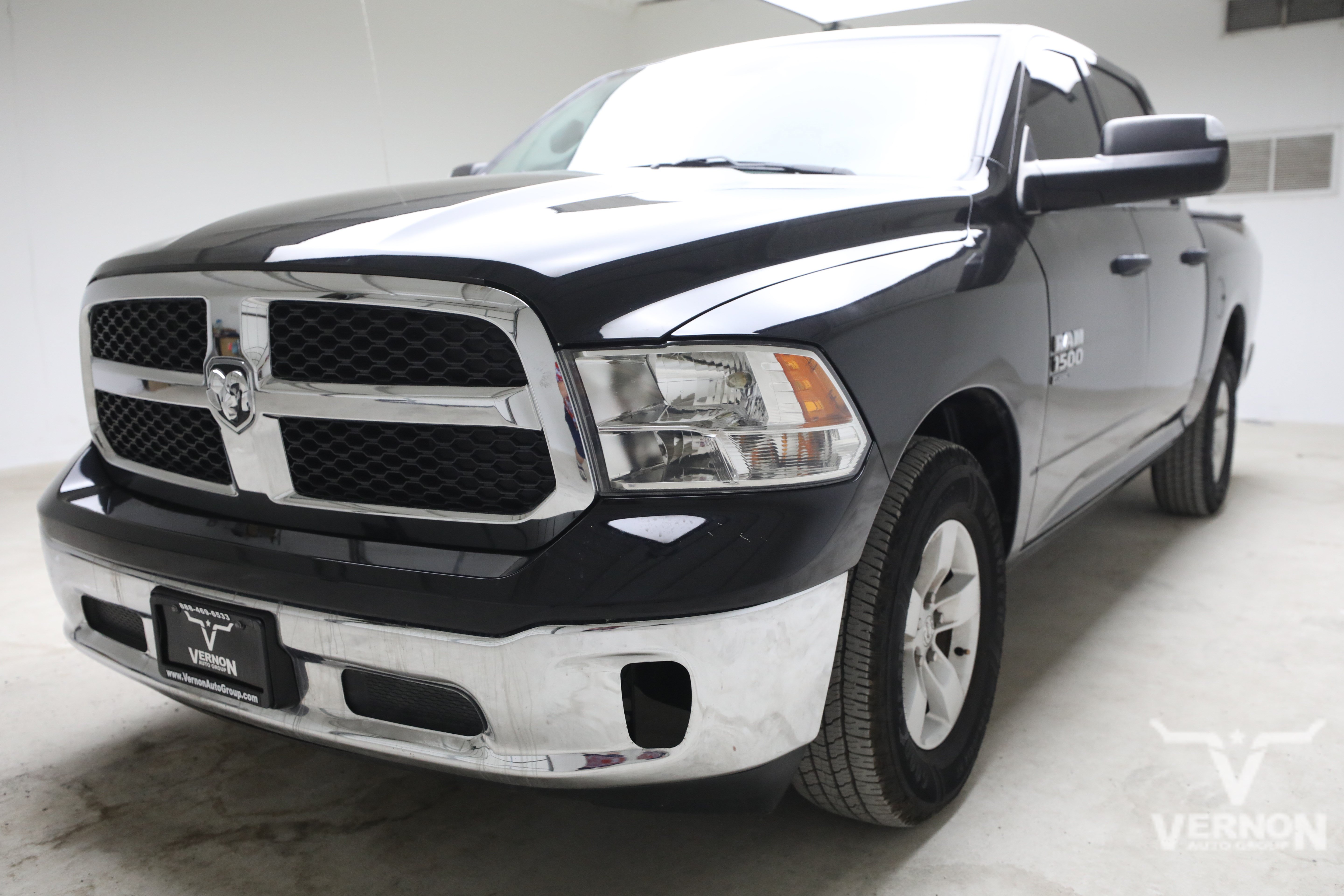 Used 2022 RAM 1500 Classic SLT w/ Trailer & Traction Group
