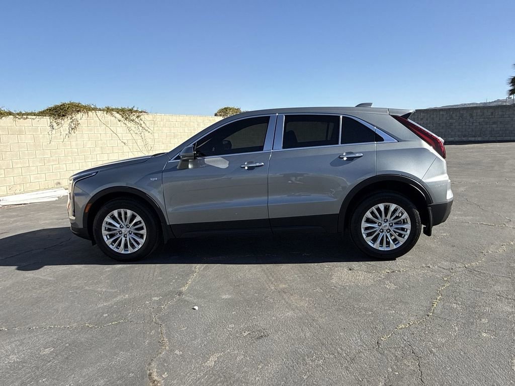 Certified 2024 Cadillac XT4 Luxury FWD image 34