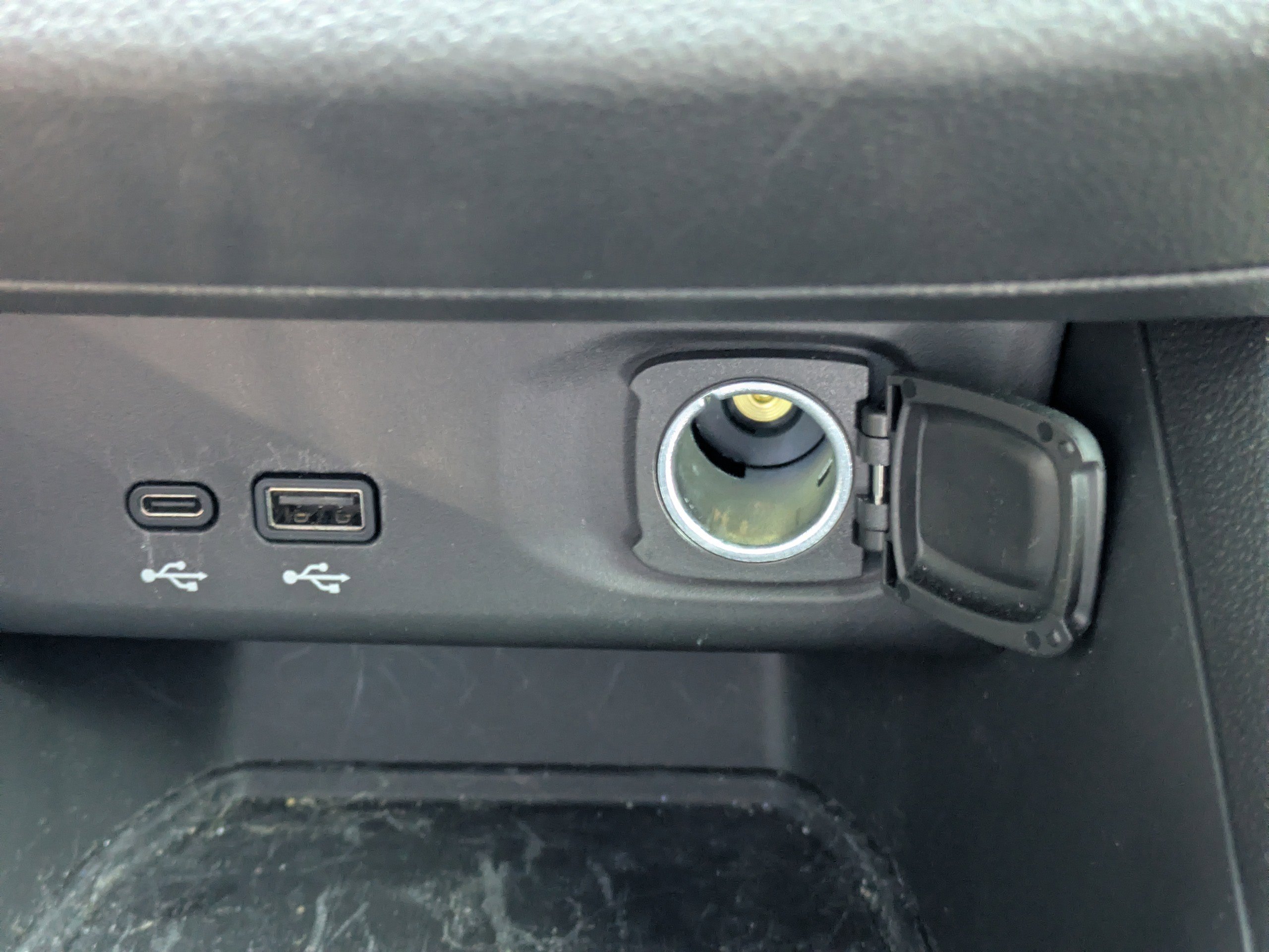 Used 2024 Buick Envista Preferred image 25