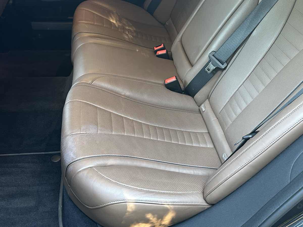 Used 2019 Mercedes-Benz S 560 Sedan image 17