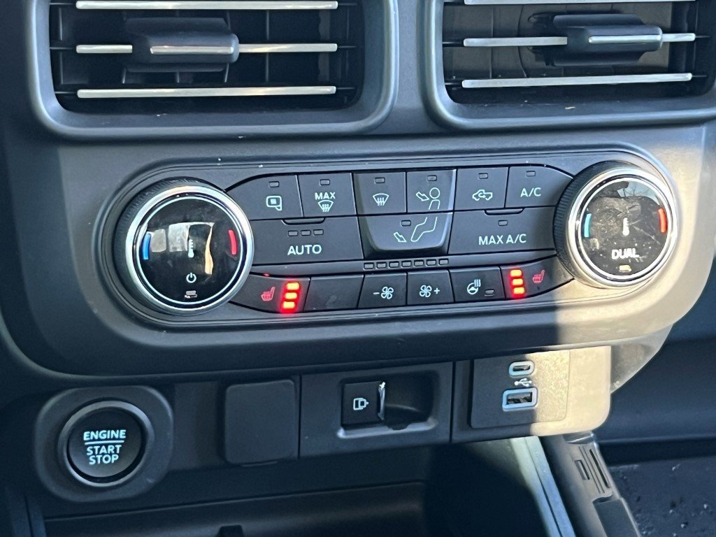 Used 2023 Ford Maverick Lariat w/ Lariat Luxury Package image 18